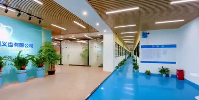 BRIGHTEN DENTAL LABORATORY linia produkcyjna producenta